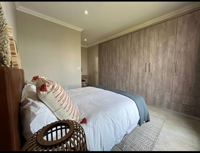 3 BEDROOM SECTIONAL TITLE FOR SALE IN SIX FOUNTAINS RESIDENTIAL ESTATE